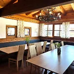 Weinberghof Gruppenhaus Mit Kino, &terrasse By Rentyourhome24 Dom wakacyjny *