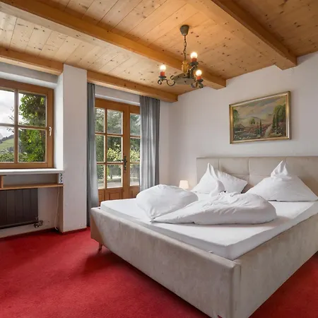 Weinberghof Ferienhaus *